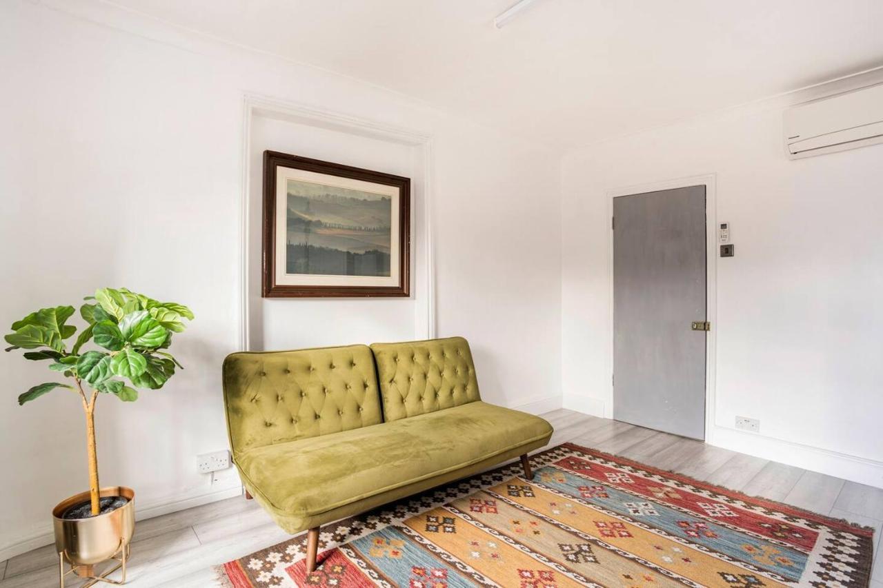 Victorian Style Apartment W/ Four-Poster Bed In Camden Town London Luaran gambar